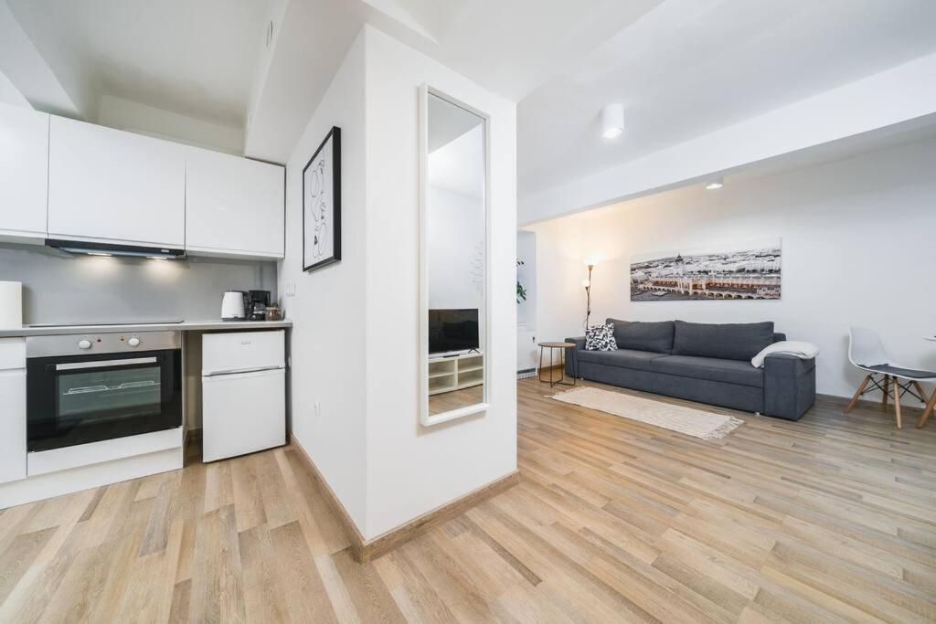 Close Wawel Castle, City Centre Apartment Krakow Bagian luar foto